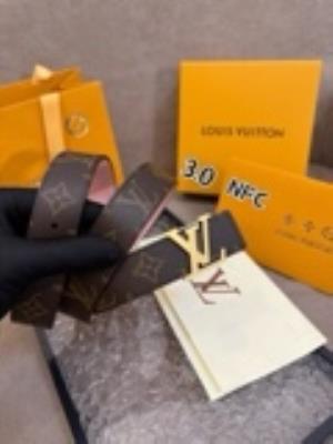 wholesale quality louis vuitton initiales lady belt model no. 830